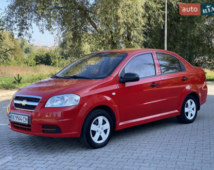 Красный Шевроле Авео, объемом двигателя 1.5 л и пробегом 270 тыс. км за 2999 $, фото 1 на Automoto.ua