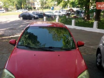 Червоний Шевроле Авео, об'ємом двигуна 1.5 л та пробігом 188 тис. км за 4500 $, фото 1 на Automoto.ua