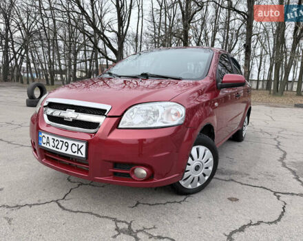 Красный Шевроле Авео, объемом двигателя 1.5 л и пробегом 288 тыс. км за 3400 $, фото 1 на Automoto.ua
