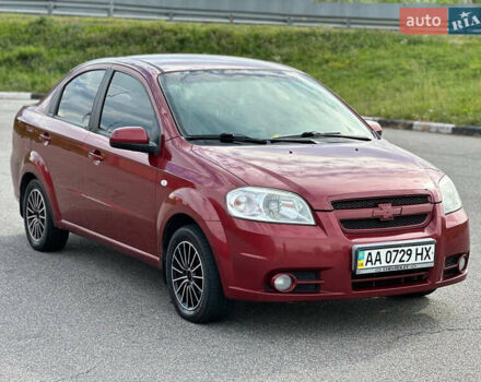 Красный Шевроле Авео, объемом двигателя 0 л и пробегом 180 тыс. км за 3900 $, фото 1 на Automoto.ua