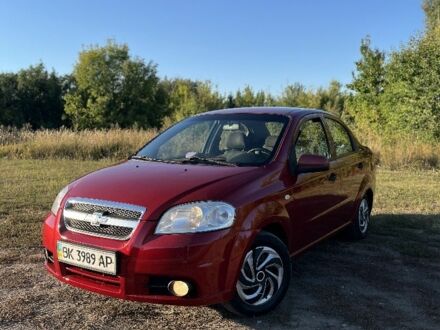 Шевроле Авео 2008 у Лубнах на Automoto.ua Червоний Шевроле Авео, об'ємом двигуна 1.5 л та пробігом 300 тис. км за 3000 $, фото 1 на Automoto.ua
