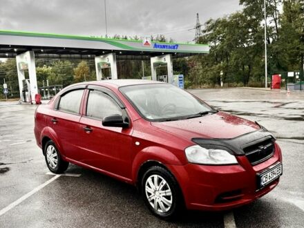 Шевроле Авео 2008 в Чернигове на Automoto.ua Красный Шевроле Авео, объемом двигателя 1.5 л и пробегом 280 тыс. км за 2650 $, фото 1 на Automoto.ua