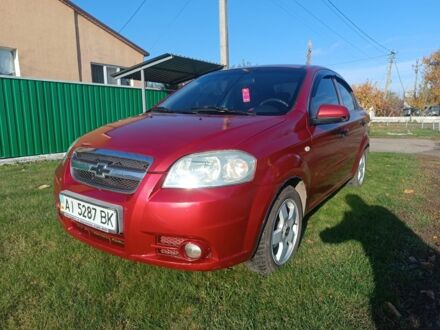 Красный Шевроле Авео, объемом двигателя 1.5 л и пробегом 330 тыс. км за 2700 $, фото 1 на Automoto.ua