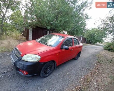 Червоний Шевроле Авео, об'ємом двигуна 1.5 л та пробігом 250 тис. км за 1850 $, фото 1 на Automoto.ua
