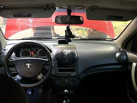 Шевроле Авео 2008 в Компанеевке на Automoto.ua Красный Шевроле Авео, объемом двигателя 1.5 л и пробегом 192 тыс. км за 3750 $, фото 1 на Automoto.ua