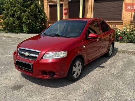Красный Шевроле Авео, объемом двигателя 1.5 л и пробегом 329 тыс. км за 2900 $, фото 1 на Automoto.ua