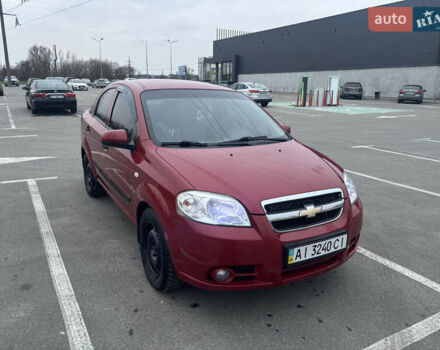 Красный Шевроле Авео, объемом двигателя 1.5 л и пробегом 190 тыс. км за 5200 $, фото 1 на Automoto.ua