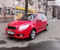 Червоний Шевроле Авео, об'ємом двигуна 1.5 л та пробігом 97 тис. км за 6000 $, фото 1 на Automoto.ua