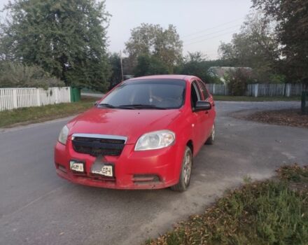 Красный Шевроле Авео, объемом двигателя 1.5 л и пробегом 261 тыс. км за 2000 $, фото 1 на Automoto.ua