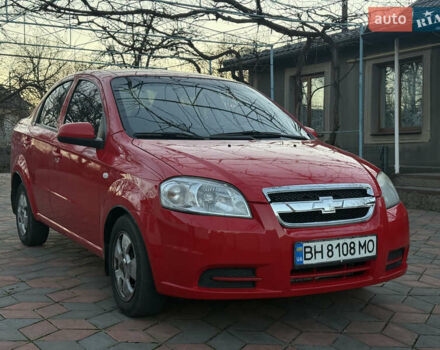 Красный Шевроле Авео, объемом двигателя 1.5 л и пробегом 240 тыс. км за 3900 $, фото 1 на Automoto.ua
