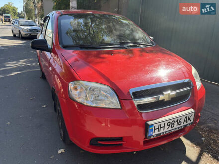 Червоний Шевроле Авео, об'ємом двигуна 1.5 л та пробігом 250 тис. км за 3400 $, фото 1 на Automoto.ua