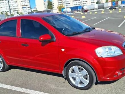Красный Шевроле Авео, объемом двигателя 1.5 л и пробегом 117 тыс. км за 5000 $, фото 1 на Automoto.ua
