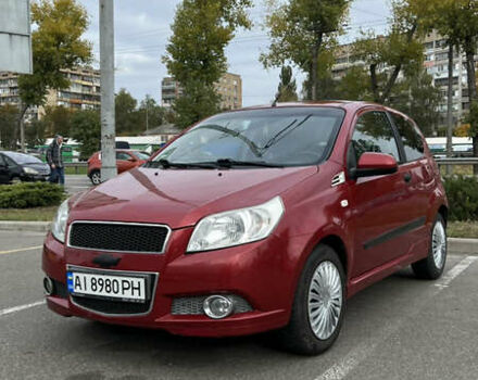 Красный Шевроле Авео, объемом двигателя 1.5 л и пробегом 191 тыс. км за 4300 $, фото 1 на Automoto.ua