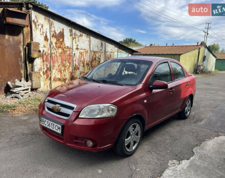 Красный Шевроле Авео, объемом двигателя 1.5 л и пробегом 195 тыс. км за 3999 $, фото 1 на Automoto.ua