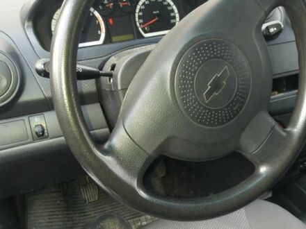 Червоний Шевроле Авео, об'ємом двигуна 1.5 л та пробігом 88 тис. км за 4000 $, фото 1 на Automoto.ua