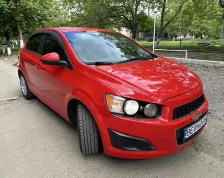 Красный Шевроле Авео, объемом двигателя 1.8 л и пробегом 153 тыс. км за 7800 $, фото 1 на Automoto.ua