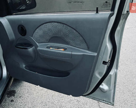 Шевроле Авео, об'ємом двигуна 1.2 л та пробігом 240 тис. км за 2200 $, фото 19 на Automoto.ua