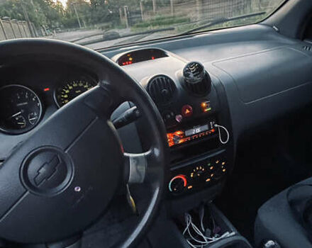 Шевроле Авео, об'ємом двигуна 1.2 л та пробігом 240 тис. км за 2200 $, фото 16 на Automoto.ua