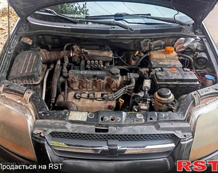 Шевроле Авео, объемом двигателя 1.5 л и пробегом 280 тыс. км за 2000 $, фото 5 на Automoto.ua