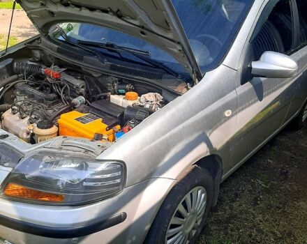 Шевроле Авео, об'ємом двигуна 1.5 л та пробігом 141 тис. км за 1500 $, фото 2 на Automoto.ua