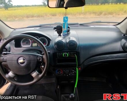 Шевроле Авео, об'ємом двигуна 1.5 л та пробігом 200 тис. км за 2800 $, фото 7 на Automoto.ua