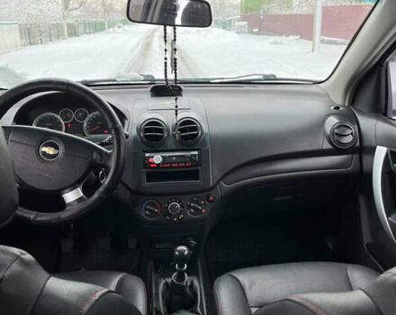 Шевроле Авео, объемом двигателя 1.5 л и пробегом 204 тыс. км за 3700 $, фото 6 на Automoto.ua