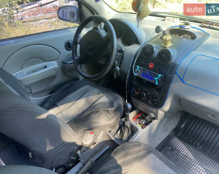 Шевроле Авео, об'ємом двигуна 1.5 л та пробігом 122 тис. км за 2200 $, фото 2 на Automoto.ua