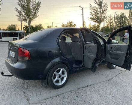 Шевроле Авео, объемом двигателя 1.5 л и пробегом 381 тыс. км за 2900 $, фото 8 на Automoto.ua