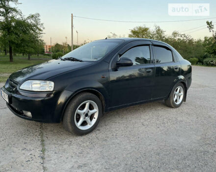 Шевроле Авео, объемом двигателя 1.5 л и пробегом 381 тыс. км за 2900 $, фото 1 на Automoto.ua