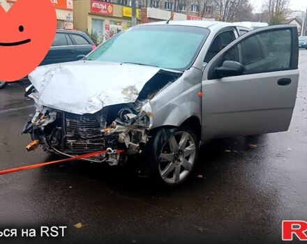 Шевроле Авео, объемом двигателя 1.5 л и пробегом 0 тыс. км за 1000 $, фото 1 на Automoto.ua