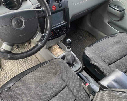 Шевроле Авео, объемом двигателя 1.5 л и пробегом 289 тыс. км за 2800 $, фото 4 на Automoto.ua