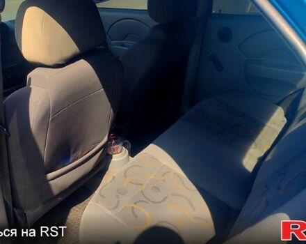 Шевроле Авео, объемом двигателя 1.5 л и пробегом 300 тыс. км за 2000 $, фото 9 на Automoto.ua