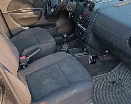 Шевроле Авео, объемом двигателя 1.5 л и пробегом 260 тыс. км за 2900 $, фото 9 на Automoto.ua