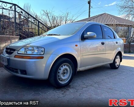 Шевроле Авео, объемом двигателя 15 л и пробегом 160 тыс. км за 3300 $, фото 1 на Automoto.ua