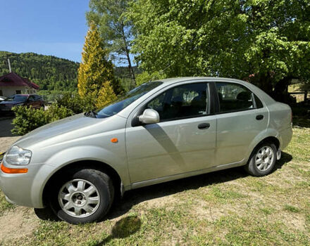 Шевроле Авео, об'ємом двигуна 1.5 л та пробігом 98 тис. км за 4000 $, фото 4 на Automoto.ua