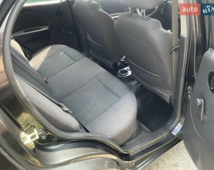 Шевроле Авео, об'ємом двигуна 1.5 л та пробігом 167 тис. км за 2500 $, фото 6 на Automoto.ua