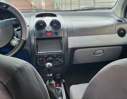 Шевроле Авео, объемом двигателя 1.5 л и пробегом 400 тыс. км за 2800 $, фото 1 на Automoto.ua