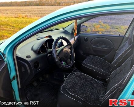 Шевроле Авео, объемом двигателя 15 л и пробегом 0 тыс. км за 2000 $, фото 9 на Automoto.ua