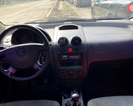Шевроле Авео, объемом двигателя 15 л и пробегом 254 тыс. км за 2399 $, фото 9 на Automoto.ua