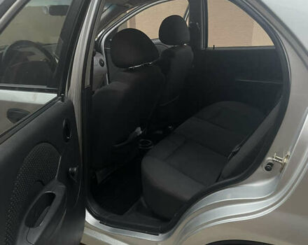 Шевроле Авео, объемом двигателя 1.5 л и пробегом 299 тыс. км за 2500 $, фото 8 на Automoto.ua