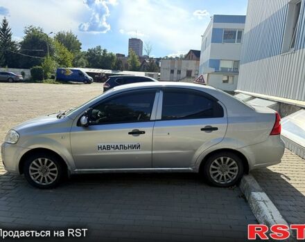 Шевроле Авео, объемом двигателя 1.5 л и пробегом 295 тыс. км за 3200 $, фото 3 на Automoto.ua