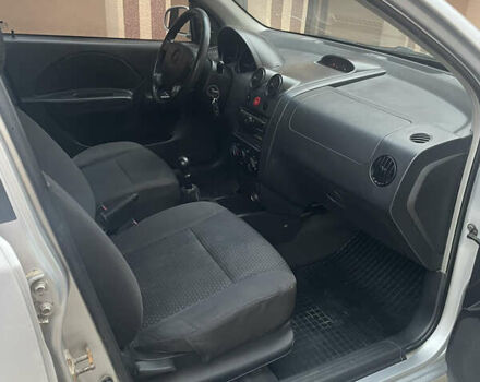 Шевроле Авео, объемом двигателя 1.5 л и пробегом 299 тыс. км за 2500 $, фото 7 на Automoto.ua