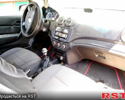 Шевроле Авео, об'ємом двигуна 1.5 л та пробігом 230 тис. км за 1500 $, фото 5 на Automoto.ua