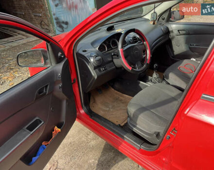 Шевроле Авео, об'ємом двигуна 1.5 л та пробігом 230 тис. км за 2800 $, фото 2 на Automoto.ua