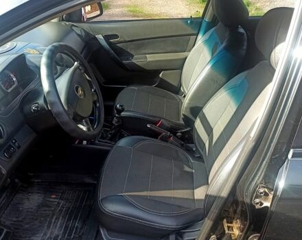 Шевроле Авео, объемом двигателя 1.5 л и пробегом 220 тыс. км за 4100 $, фото 3 на Automoto.ua