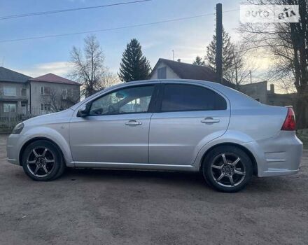 Шевроле Авео, об'ємом двигуна 1.6 л та пробігом 180 тис. км за 3700 $, фото 17 на Automoto.ua