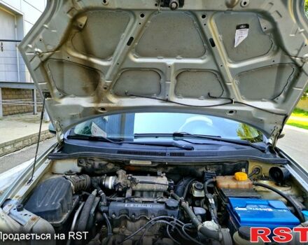 Шевроле Авео, об'ємом двигуна 1.5 л та пробігом 300 тис. км за 4000 $, фото 6 на Automoto.ua