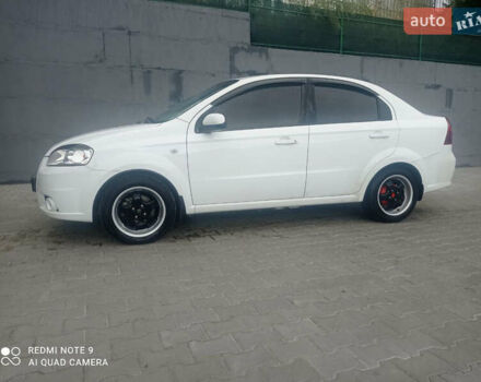 Шевроле Авео, об'ємом двигуна 1.6 л та пробігом 221 тис. км за 4200 $, фото 6 на Automoto.ua