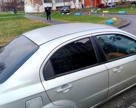 Шевроле Авео, объемом двигателя 1.6 л и пробегом 270 тыс. км за 3500 $, фото 5 на Automoto.ua