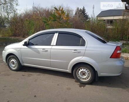 Шевроле Авео, об'ємом двигуна 1.4 л та пробігом 250 тис. км за 5200 $, фото 2 на Automoto.ua